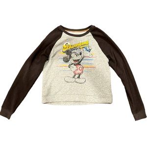 Disney Women’s Vintage Logo Cropped Sweatshirt, L